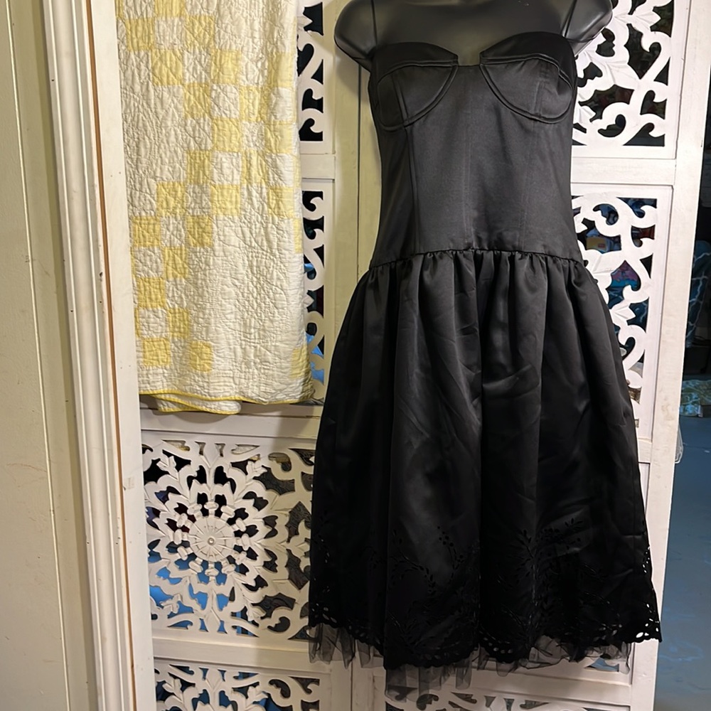 A.B.S Evening Essentials by Allen Schwartz. Strapless formal dress.